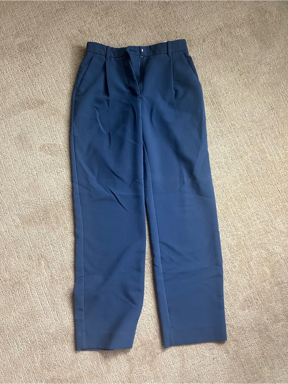 Abercrombie 27L Straight leg pants